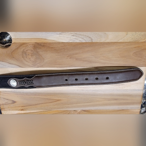 Nocona Black and Brown Leather Belt Size 40 - Picture 4 of 5